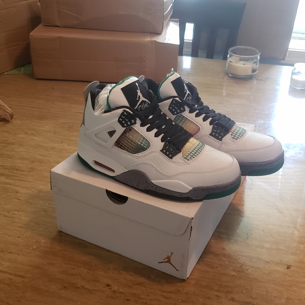 Air Jordan 4 retro - Picture 2 of 5